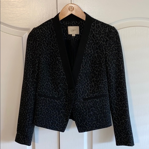 Ann Taylor LOFT Blazer - Picture 1 of 5